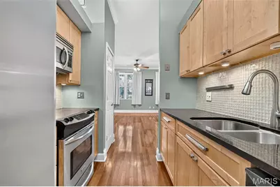4496 Maryland Avenue #1B, Saint Louis, MO 63108 - Photo 15