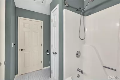 4496 Maryland Avenue #1B, Saint Louis, MO 63108 - Photo 25