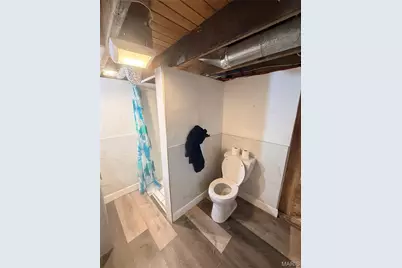 1901 Agnes Street, Saint Louis, MO 63107 - Photo 13