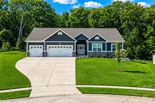 111 Providence Rdg Ct, Wentzville, MO 63385 - Photo 3