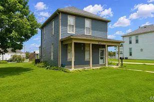 306 Wood St, O'Fallon, MO 63366 - Photo 3
