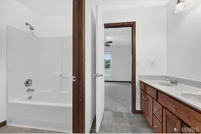 396 Bunker Hill Road, Silex, MO 63377 - Photo 19