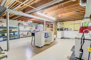 910 N St Jacques St, Florissant, MO 63031 - Photo 15