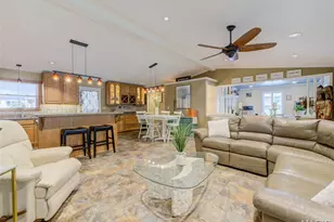 910 N St Jacques St, Florissant, MO 63031 - Photo 7