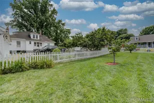 910 N St Jacques St, Florissant, MO 63031 - Photo 23