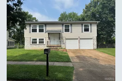 5817 Dove Meadow Court, Unincorporated, MO 63129 - Photo 1