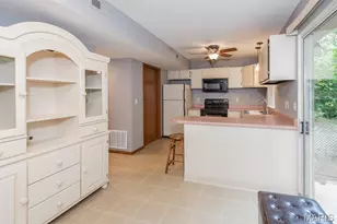 1231 Mangrove Ln, Mehlville, MO 63125 - Photo 21
