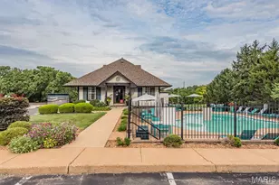1231 Mangrove Ln, Mehlville, MO 63125 - Photo 5