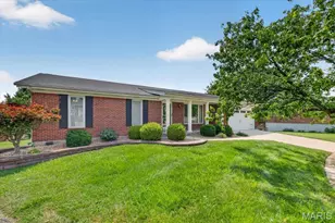 4708 Kingbird Ln, Unincorporated, MO 63128 - Photo 3
