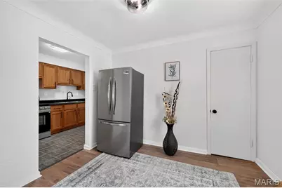 8548 Kathlyn Drive, Berkeley, MO 63134 - Photo 7