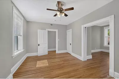 4220 Wyoming Street, Saint Louis, MO 63116 - Photo 23