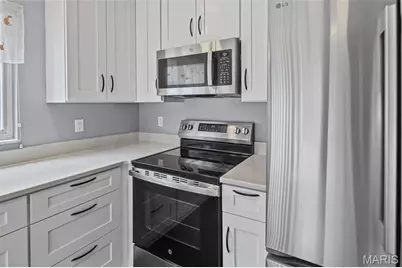 2423 Shiva Court, Ballwin, MO 63011 - Photo 13