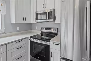 2423 Shiva Ct, Ballwin, MO 63011 - Photo 13