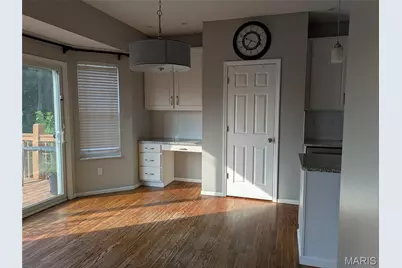 9104 Cedarberry Circle, Saint Louis, MO 63123 - Photo 11
