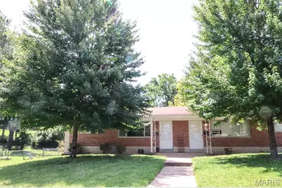 414 S Cadillac Drive, Saint Charles, MO 63301 - Photo 1