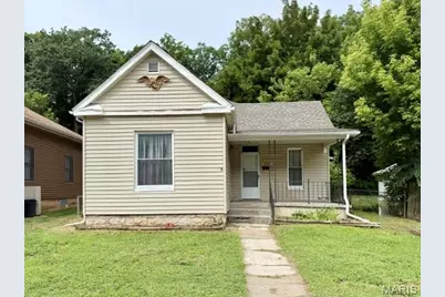1209 Fulton Avenue, Hannibal, MO 63401 - Photo 1