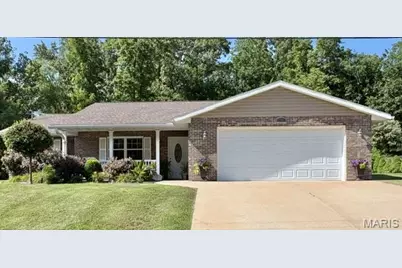 210 Stone Ridge Drive, Hannibal, MO 63401 - Photo 1
