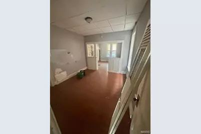 3425 Minnesota Avenue, Saint Louis, MO 63118 - Photo 5