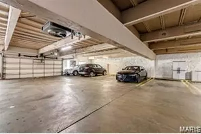 4440 Lindell Boulevard #904, Saint Louis, MO 63108 - Photo 19