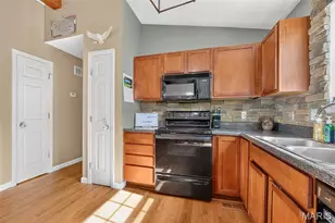224 Parkway Dr, Troy, MO 63379 - Photo 9