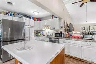 13 Russell Dr, Bismarck, MO 63624 - Photo 13