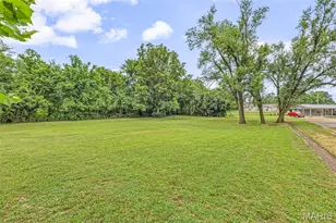 13 Russell Dr, Bismarck, MO 63624 - Photo 9