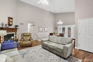 2041 Bayonne Dr, Saint Charles, MO 63303 - Photo 9