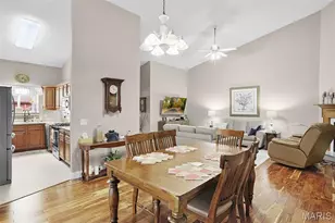 2041 Bayonne Dr, Saint Charles, MO 63303 - Photo 5
