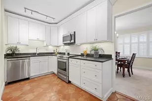 900 S Hanley Rd, Clayton, MO 63105 - Photo 11