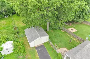 2519 Spencer Ave, Overland, MO 63114 - Photo 33