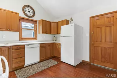 8524 Betty Lee Avenue, Saint John, MO 63114 - Photo 27