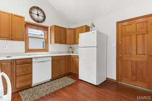 8524 Betty Lee Ave, Saint John, MO 63114 - Photo 27