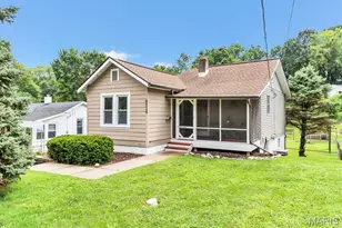 8524 Betty Lee Ave, Saint John, MO 63114 - Photo 1