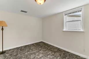 8524 Betty Lee Ave, Saint John, MO 63114 - Photo 9