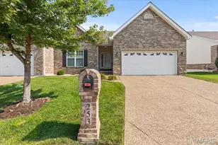 253 Strayhorn Dr, Saint Peters, MO 63376 - Photo 1