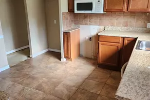 2960 Devonshire Dr, Florissant, MO 63033 - Photo 11