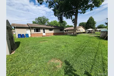 2960 Devonshire Drive, Florissant, MO 63033 - Photo 15