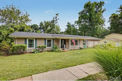 358 Ridgemeadow Drive, Chesterfield, MO 63017 - Photo 1