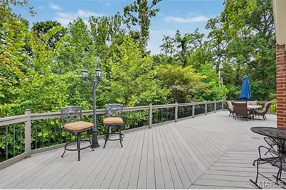 358 Ridgemeadow Drive, Chesterfield, MO 63017 - Photo 5