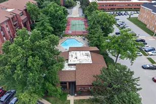 550 Coeur de Royale Dr, Saint Louis, MO 63141 - Photo 37