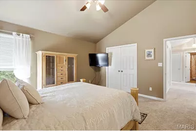 175 Beacon Point Lane, Wildwood, MO 63040 - Photo 35