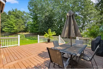 175 Beacon Point Lane, Wildwood, MO 63040 - Photo 15