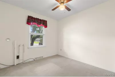 611 W Roosevelt Avenue, Union, MO 63084 - Photo 11