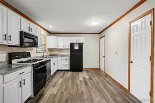 2180 David Dr, Florissant, MO 63031 - Photo 7