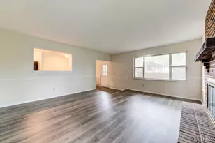 795 Bellarmine Ln, Florissant, MO 63031 - Photo 17