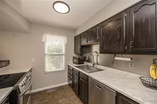 1308 Summergate Pkwy, Saint Charles, MO 63303 - Photo 11