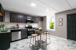 3339 Virginia Ave, Saint Louis, MO 63118 - Photo 9