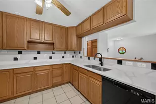 1312 Twin Trails Ct, Fenton, MO 63026 - Photo 15