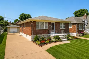 4746 Seibert Ave, Saint Louis, MO 63123 - Photo 3