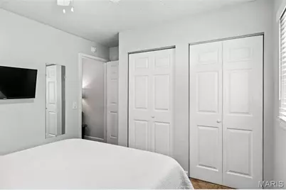 223 Shadyoak Drive, Ballwin, MO 63021 - Photo 17